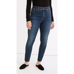 Madewell curvy high rise skinny jean.